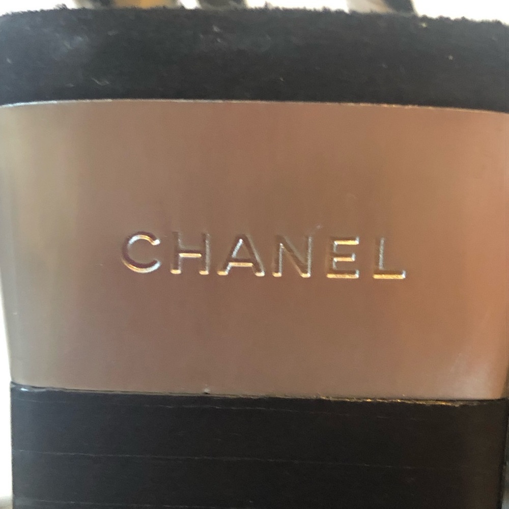Chanel Cambon sling backs black suede with black patent toe EUC box & 2 dust bag - Picture 11 of 14
